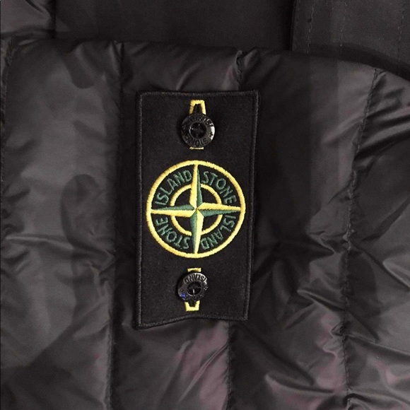 STONE ISLAND Black Down Loom Woven Puffer Jacket